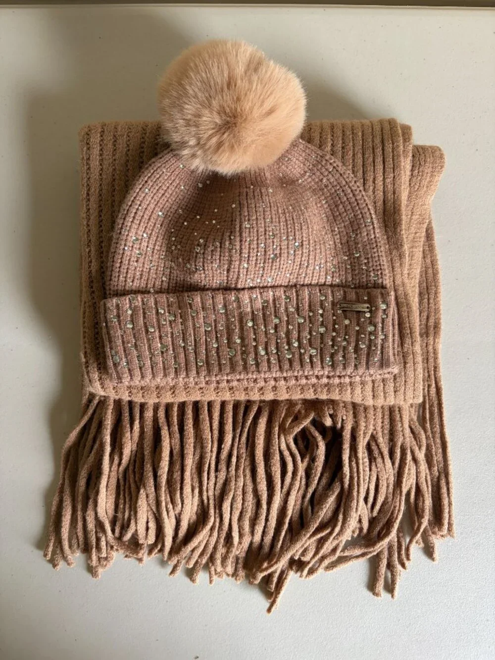 NWOT Steve Madden Ribbed Scarf Hat Pom Pom Faux Fur Rhinestone Set Brown